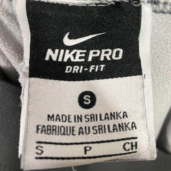 Nike Pro Dri-Fit Patterned Athletic Leggings - Picture 3 of 3